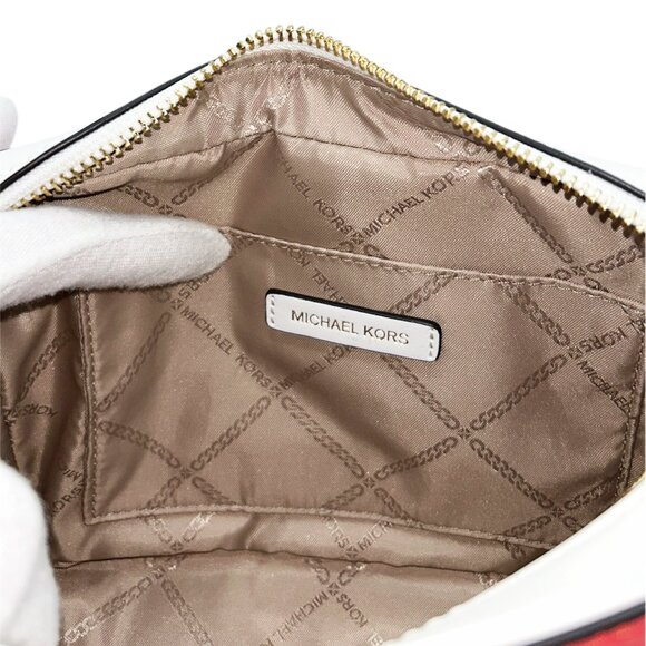 Michael Kors Small Bag Retail $228 - Picture 5 of 7